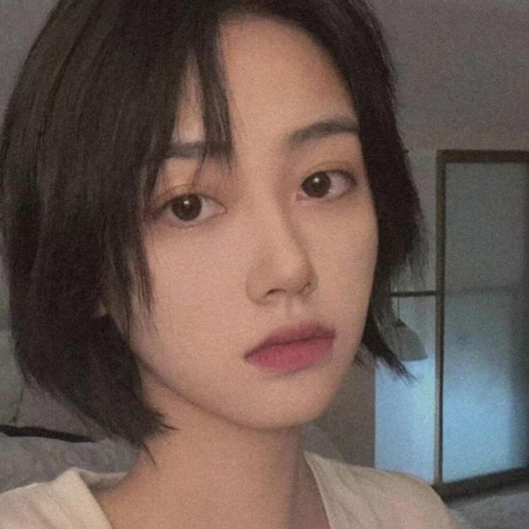 高久千草（饰 未知角色） - 无广告纯净版在线观看 - 网页直播